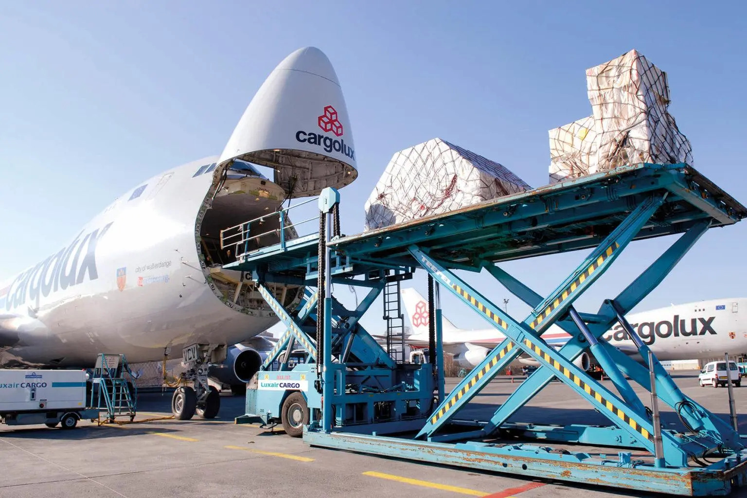 Air freight from China to Liverpool