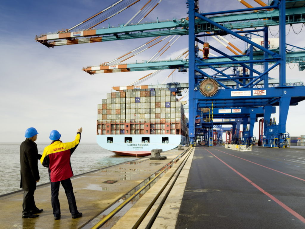 Freight Forwarder from China to Oman: What You Need to Know